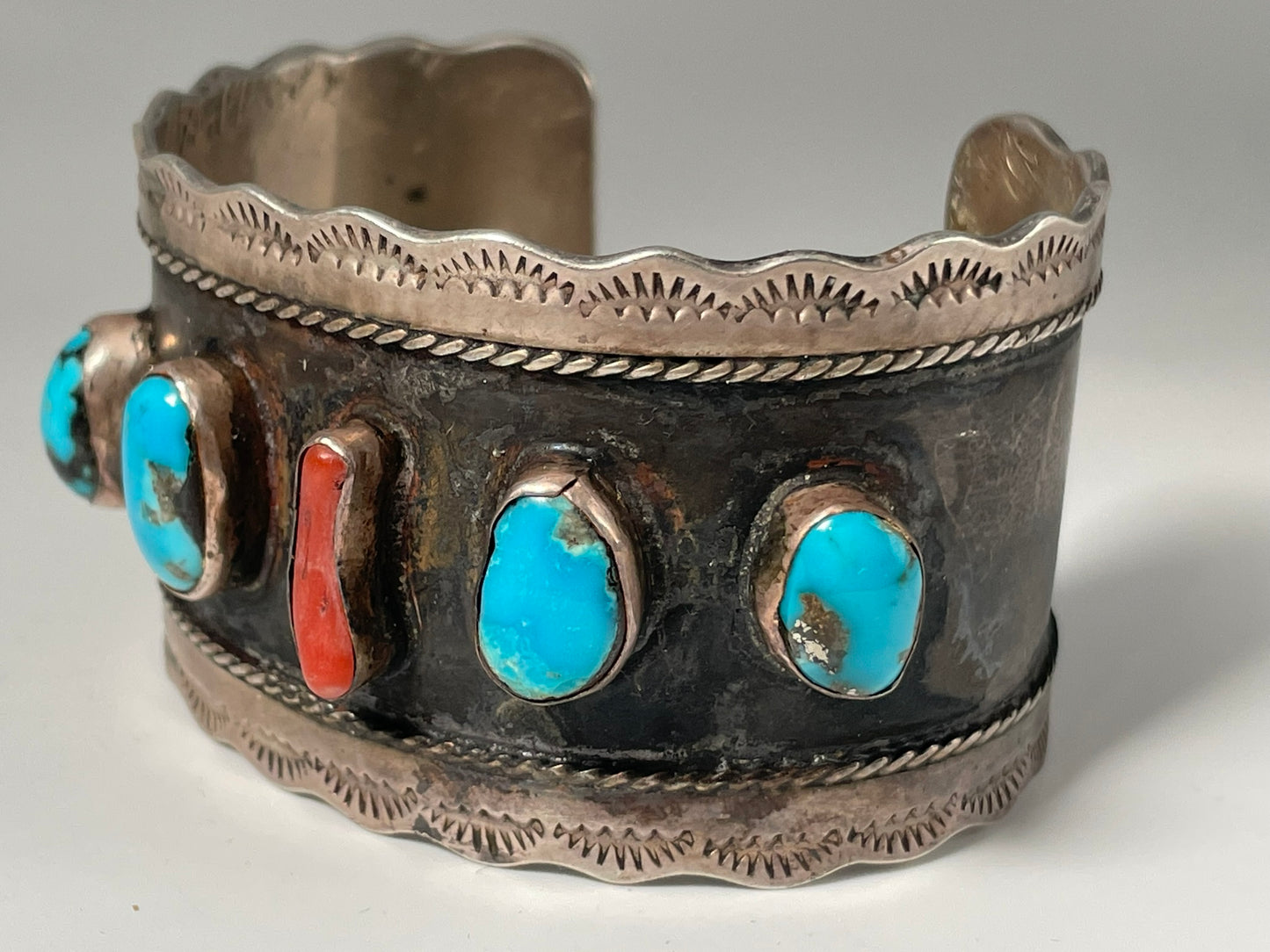 Wholesale larger vintage Navajo Turquoise Sterling Silver Bracelet .925