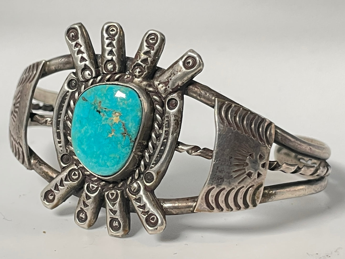 Wholesale Vintage Spike Navajo Turquoise Sterling Silver Bracelet .925