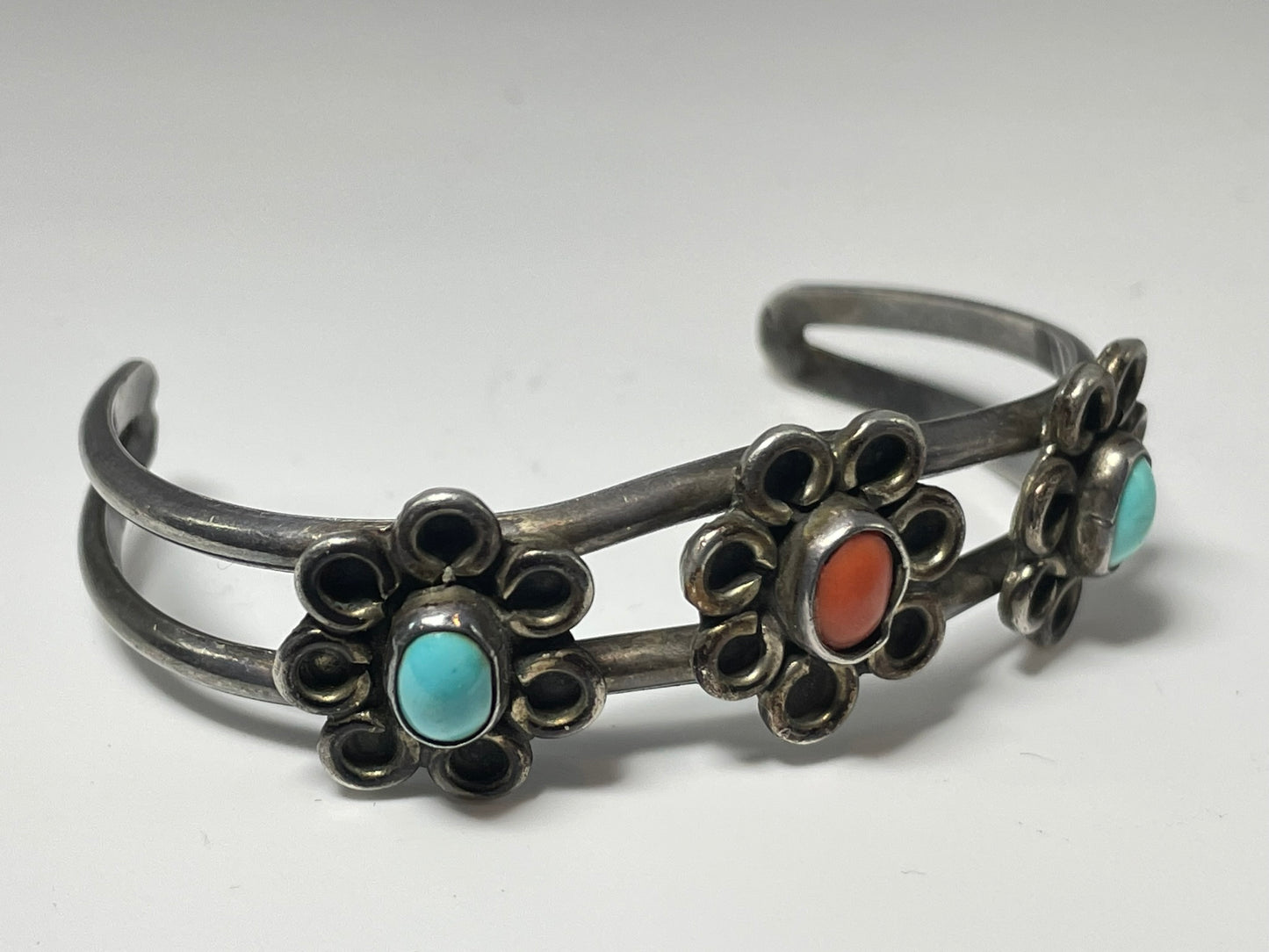 Wholesale Vintage FlowerNavajo Turquoise Sterling Silver Bracelet .925