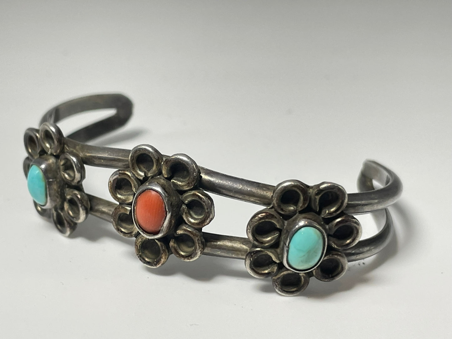 Wholesale Vintage FlowerNavajo Turquoise Sterling Silver Bracelet .925