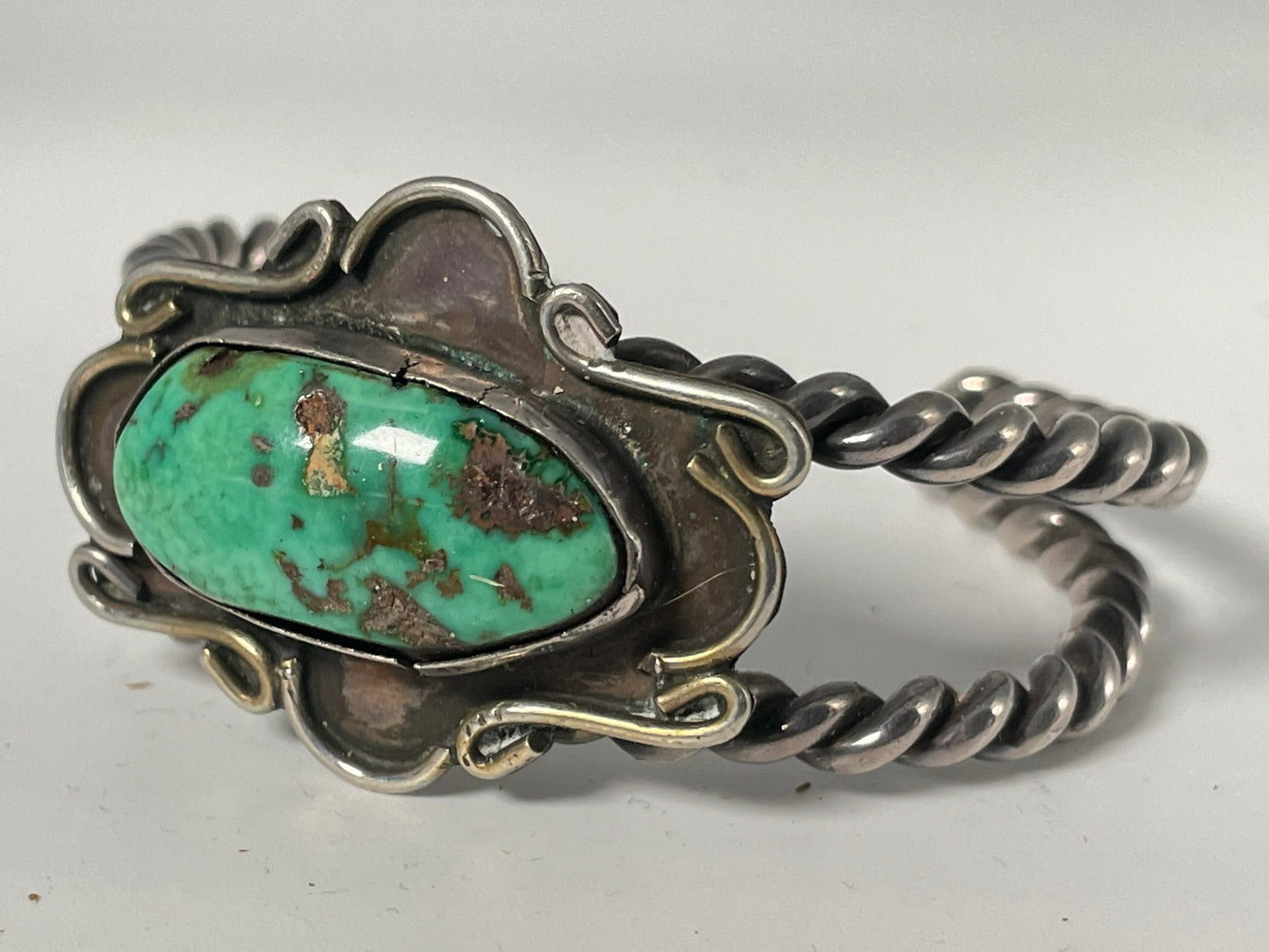 Wholesale Coiled Vintage Navajo Turquoise Sterling Silver Bracelet .925